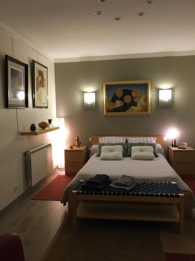 La Chambre Des Amis Parthenay Esterno foto